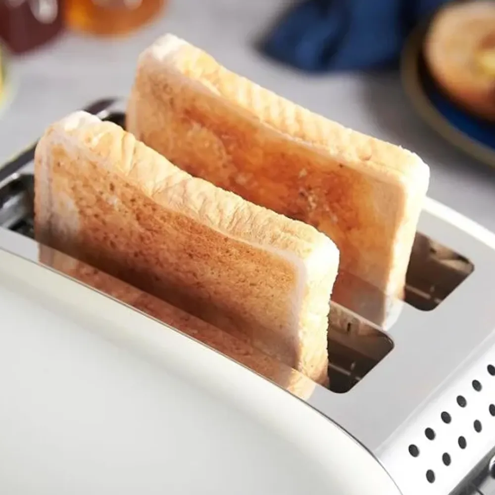 Grille Pain RUSSELL HOBBS 1670 watts 26551-56 Crème