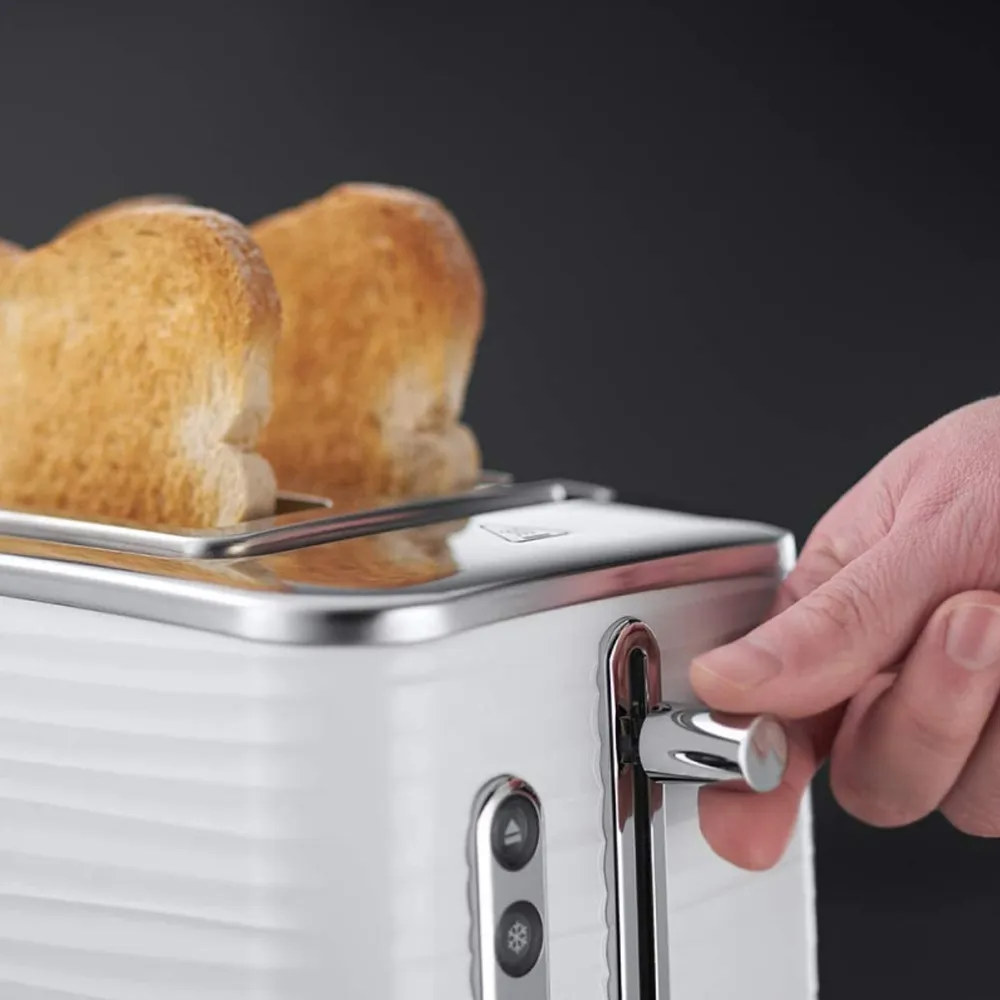 Grille Pain RUSSEL HOBBS 1050 Watts 24370-56 Blanc